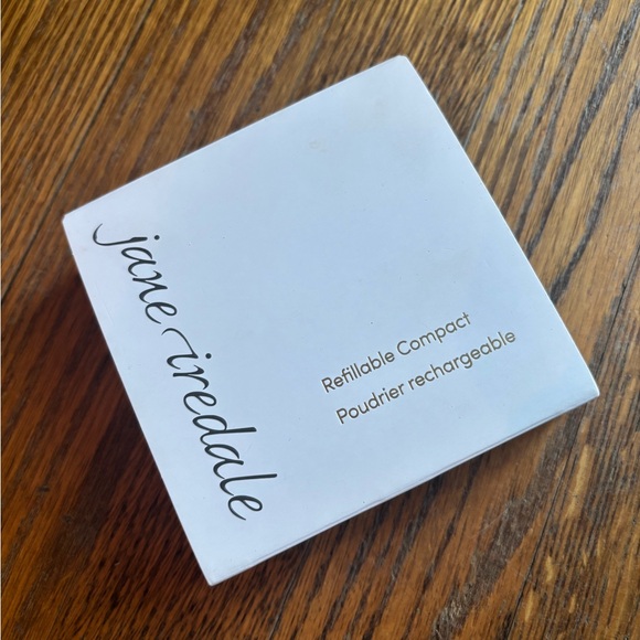 Compact, white - Picture 5 of 6